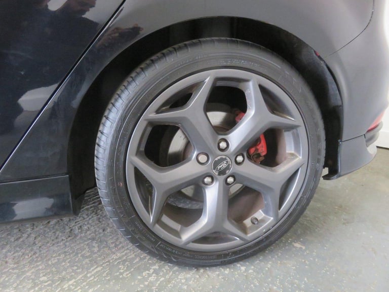 FORD FOCUS 2.0 TDCi ST-2 Euro 6 (s/s) 5dr 2017