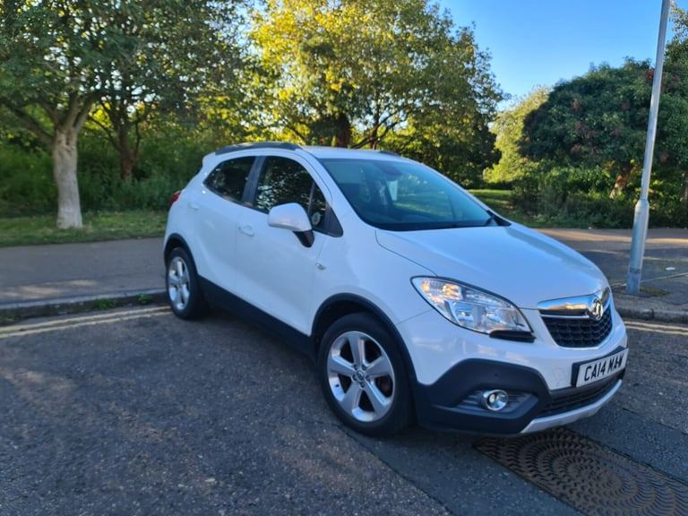 2014 Vauxhall Mokka 1.6i Exclusiv **LOW MILEAGE** HATCHBACK Petrol Manual
