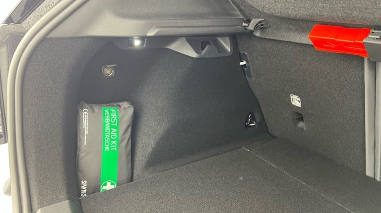 2025 Volvo EX30 Plus, Single Motor Extended Range, Electric Estate Electric Automatic