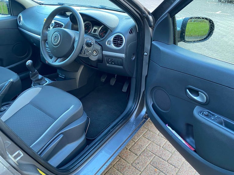 Renault, CLIO, Hatchback, 2010, Manual, 1149 (cc), 5 doors