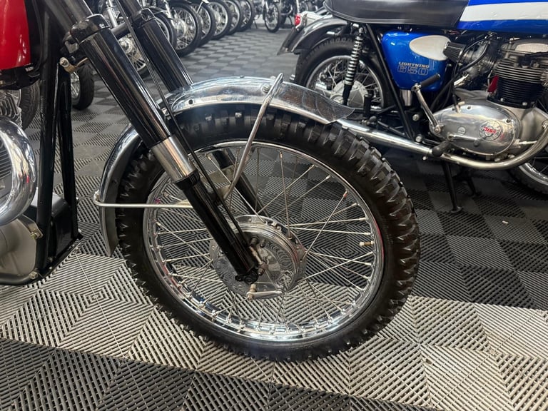 1954 Ariel Mk1 HS 500 scrambler, presented in restored condition, px welcome