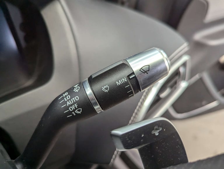 2020 Jaguar XE 2.0d R-Dynamic S 4dr Auto SALOON DIESEL Automatic