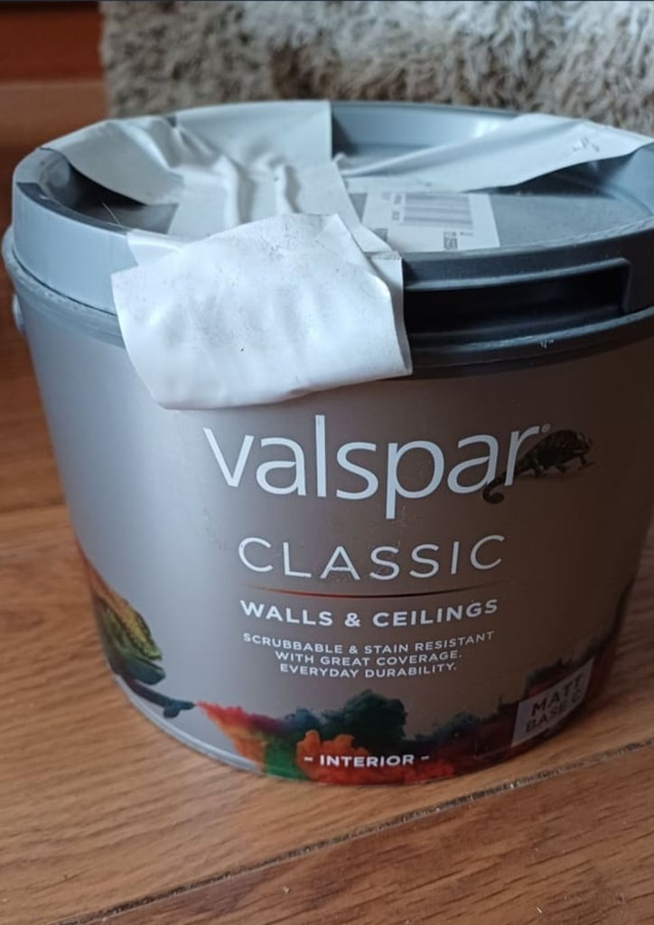 ✨️New Valspar B&Q paint unopened 🙏🏻MUST GO TODAY 