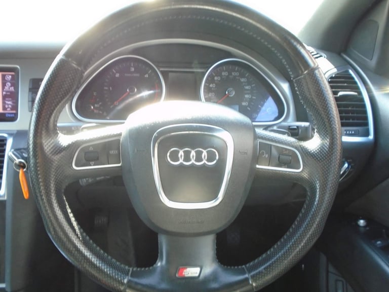 2010 Audi Q7 3.0 TDI V6 S line Tiptronic quattro Euro 4 5dr Diesel