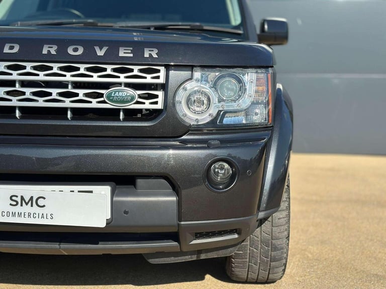 LAND ROVER DISCOVERY 4 3.0 SD V6 Auto 4X4 5dr 2013
