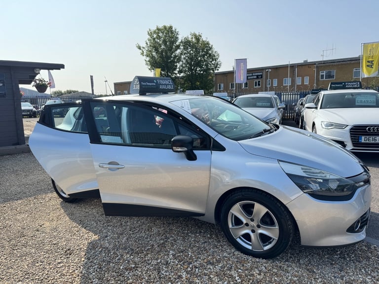 2014 Renault Clio 0.9 TCE 90 Expression+ Energy 5dr HATCHBACK Petrol Manual