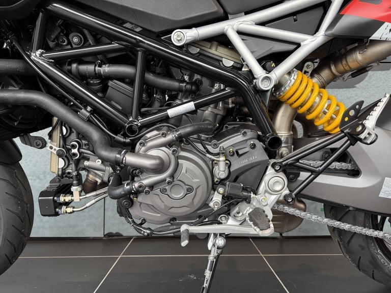  FOR SALE: 2025 Ducati Hypermotard 950 RVE – Brand New, Ready for Delivery