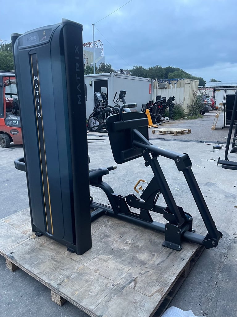 Matrix VERSA - Leg Press / Calf Press  Delivery £200 Available 1