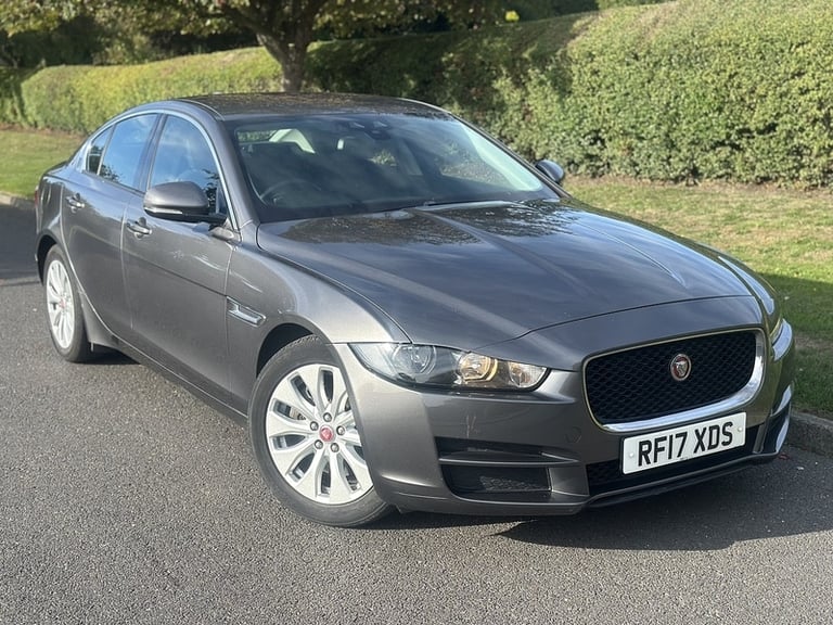 image for 2017 Jaguar XE 2.0d SE 4dr SALOON DIESEL Manual