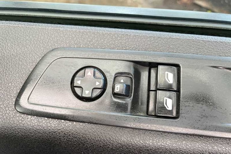 2022 Vauxhall Vivaro 2700 1.5d 120PS Dynamic H1 Van PANEL VAN DIESEL Manual