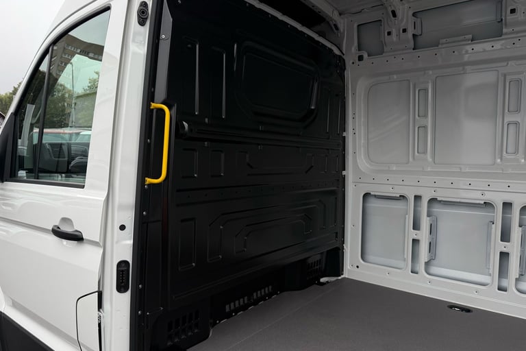 2025 Volkswagen Crafter 2.0 TDI 163PS HDE Commerce Plus High Roof Van PANEL VAN DIESEL Manual