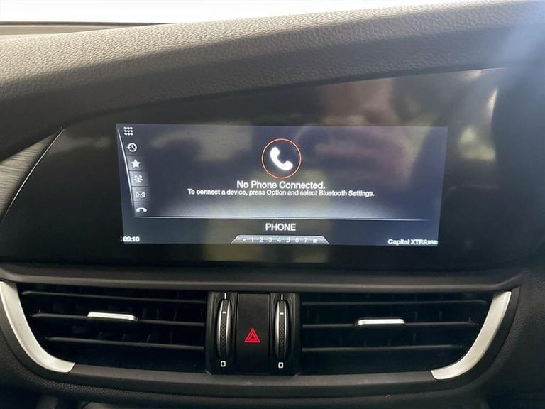 2019 Alfa Romeo Giulia 2.2 TD Tecnica Auto Euro 6 (s/s) 4dr Automatic Saloon Diesel Automatic