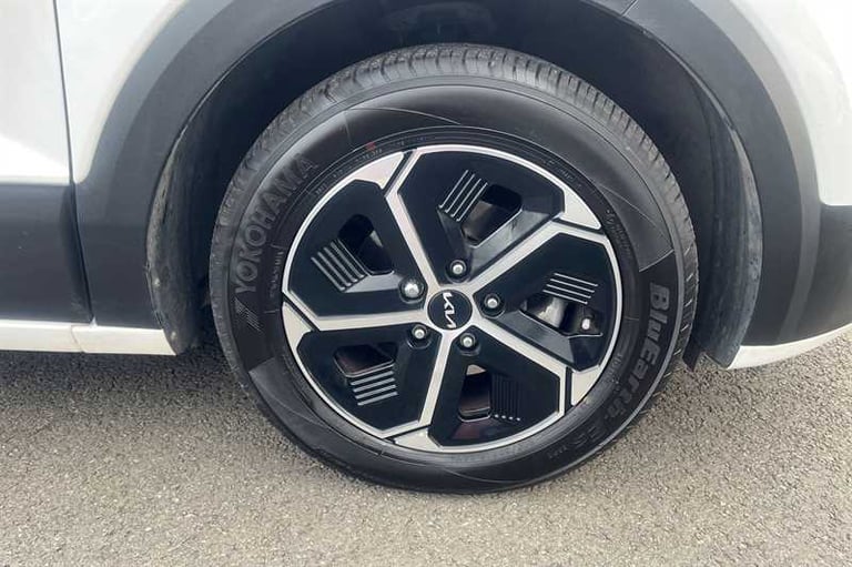 2022 Kia Niro 1.6h GDi 2 SUV 5dr Petrol Hybrid DCT Euro 6 (s/s) (139 bhp) SUV Hybrid Automatic