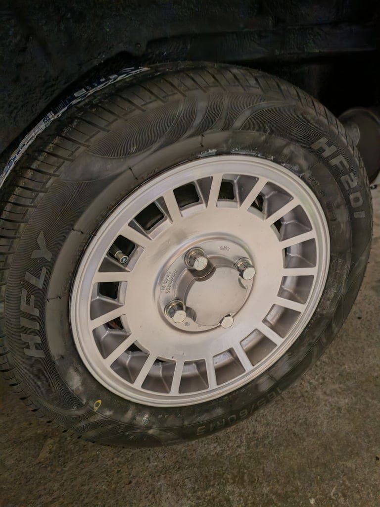 Ford, CORTINA GHIA AUTO, 1982, 1993 (cc)