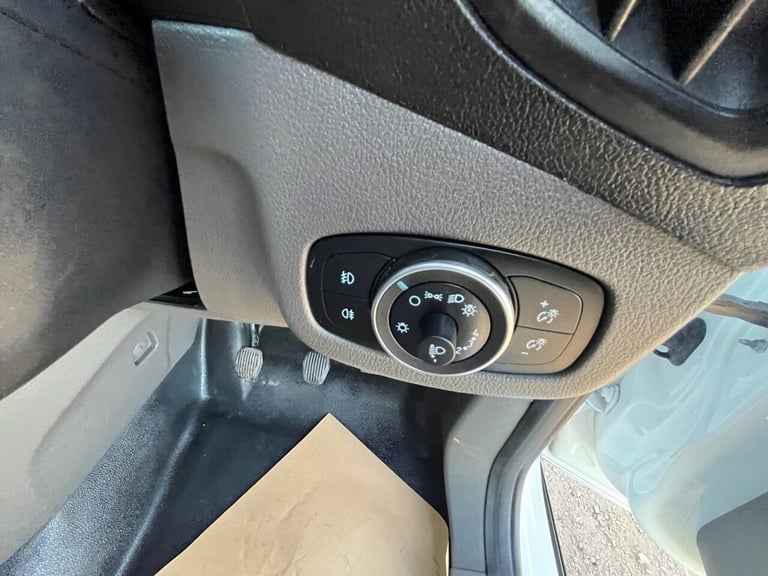 2021 71 FORD TRANSIT CONNECT 1.5 200 ECOBLUE LIMITED PANEL VAN 5DR DIESEL MANUAL