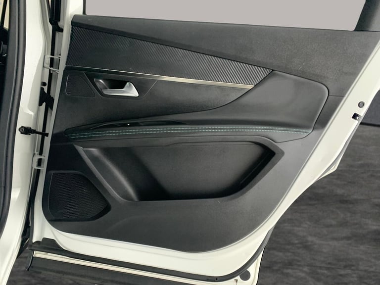 2021 Peugeot 5008 1.5 BlueHDi Allure 5dr HATCHBACK DIESEL Manual