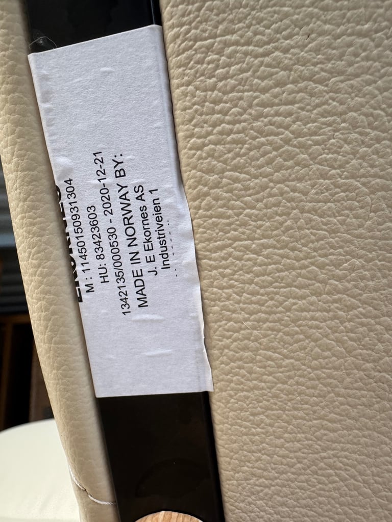 Ekornes Stressless Cream Leather Chair reclining & Footstool Possible Delivery 