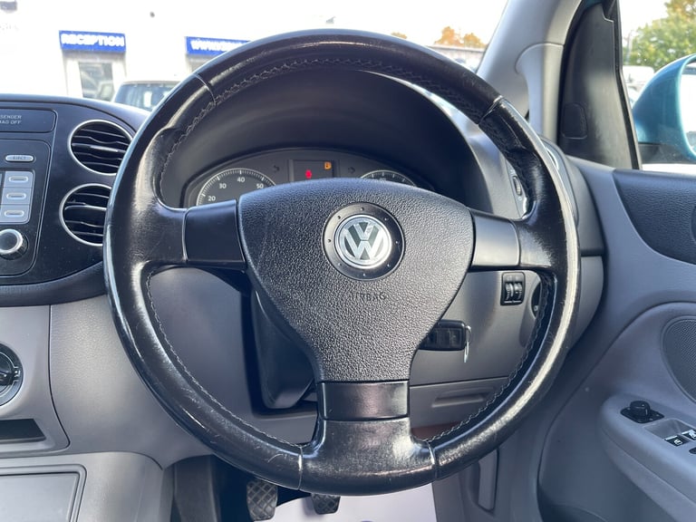 2006 Volkswagen Golf 1.9 TDI Sport Hatchback 5dr Diesel Manual (143 g/km  103