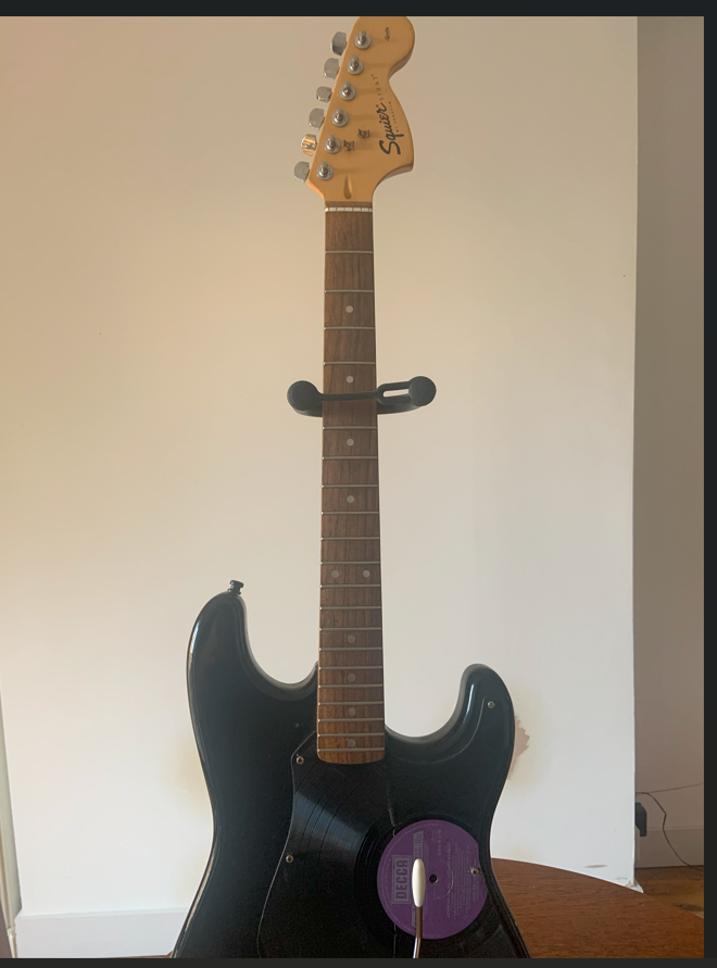 Fender/Squire Stratocaster Guitar. Plus extra’s please read.