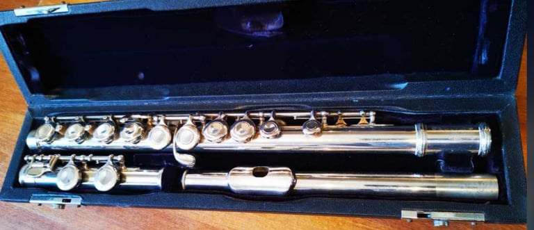 Sapphire Flute by Rosetti-London