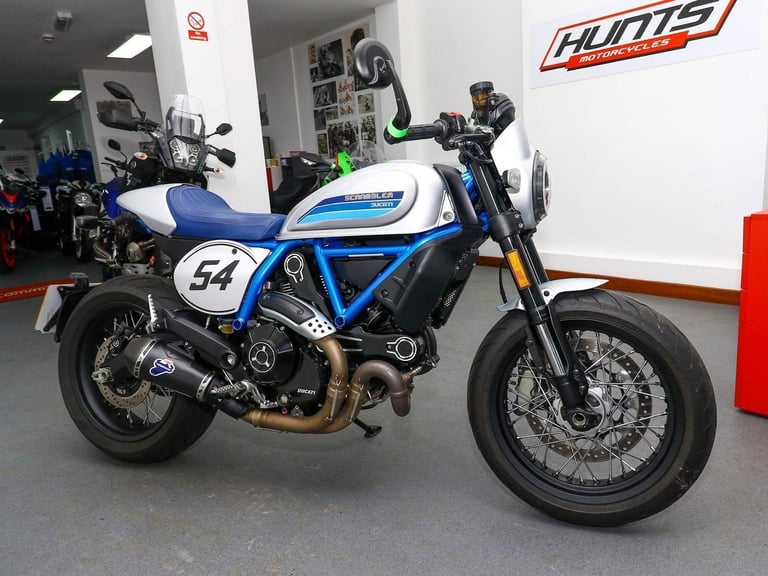 2019, '19 Ducati Scrambler Café Racer. ONLY 2,629 MILES. Termignoni Pipe. £7,495