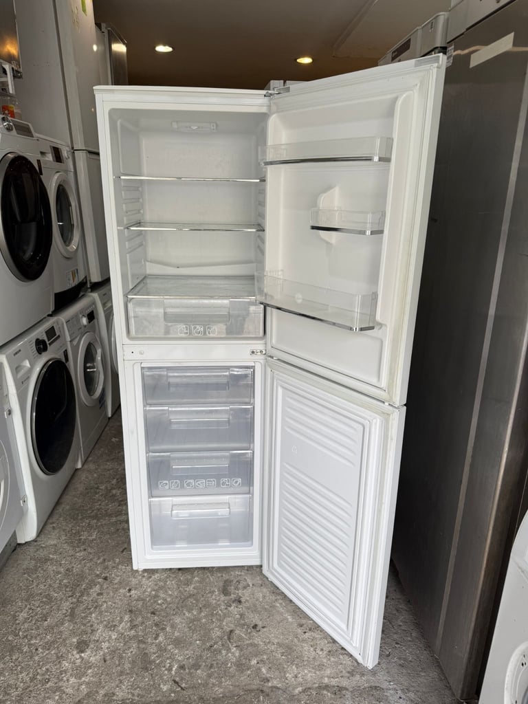 Hoover Fridge Freezer With Free Delivery N Warranty 