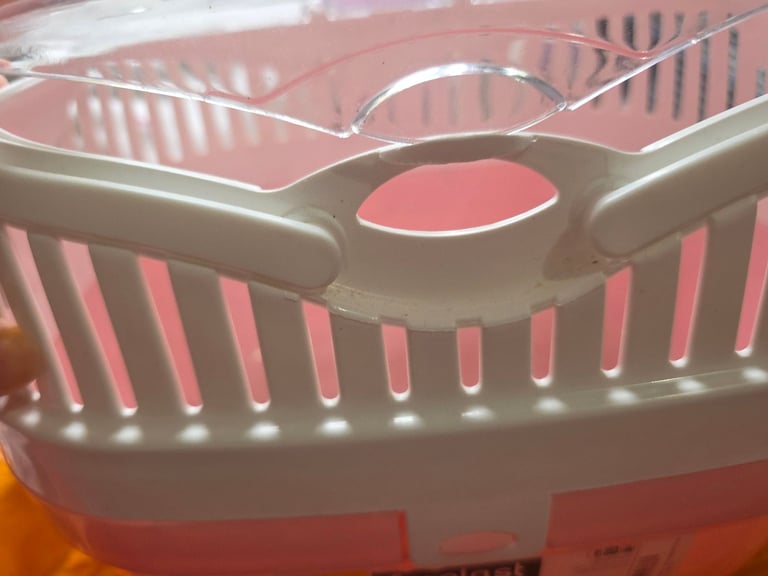 Ferplast Medium Small Animal Carrier