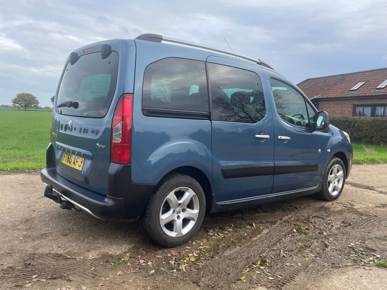 Peugeot, PARTNER TEPEE, MPV, 2010, Manual, 1560 (cc), 5 doors