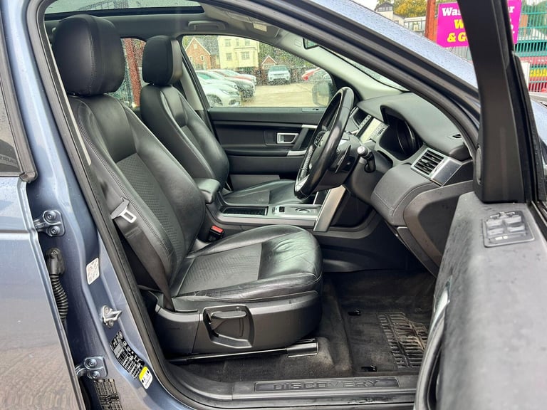 2017 Land Rover Discovery Sport 2.0 TD4 SE Tech Auto 4WD Euro 6 (s/s) 5dr ESTATE Diesel Automatic