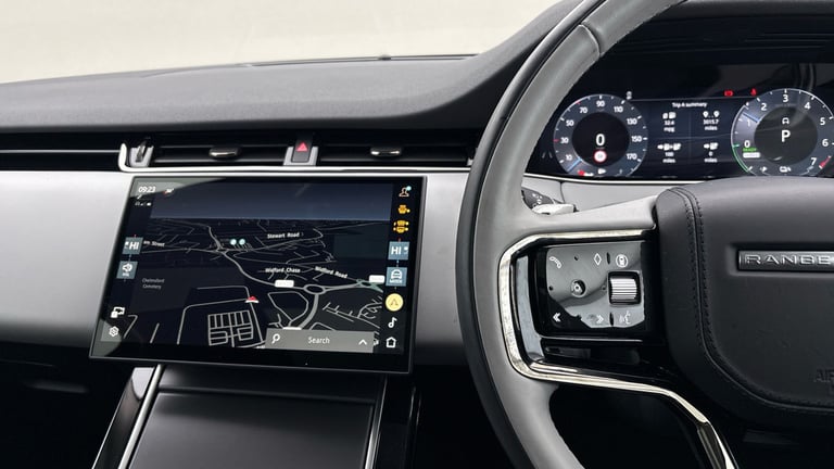 2024 Land Rover Range Rover Evoque 1.5 P300e 11.9kWh Dynamic HSE SUV 5dr Petrol Plug-in Hybrid Au...