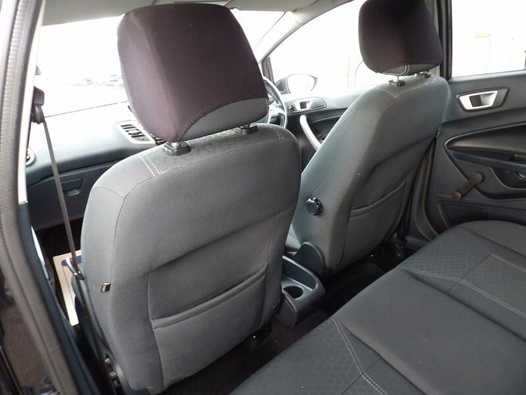 2012 Ford Fiesta Titanium Hatchback Petrol Manual