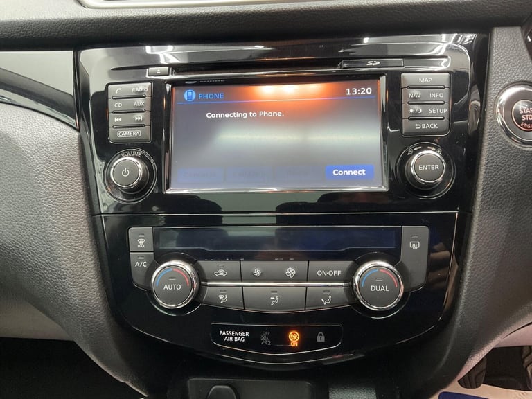 2015 Nissan Qashqai 1.5 dCi n-tec+ 2WD Euro 5 (s/s) 5dr HATCHBACK Diesel Manual