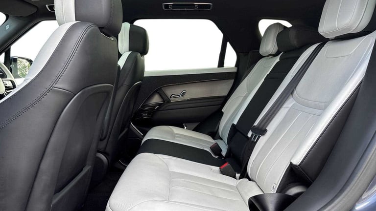  Land Rover Range Rover Sport 3.0 P440e Dynamic SE 5dr Auto SUV Plug-In Hy Automatic