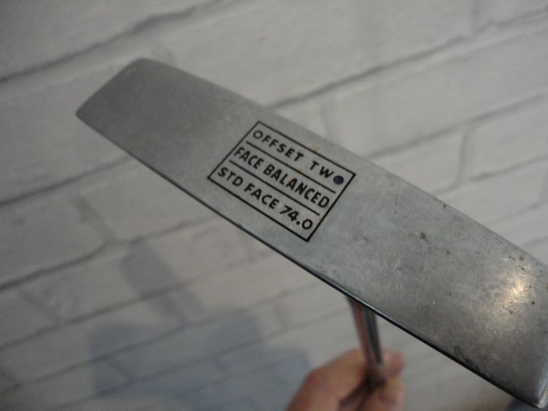 Various golf club putters, various prices, ping, mizuno, wilson, dunlop, slazenger, etc