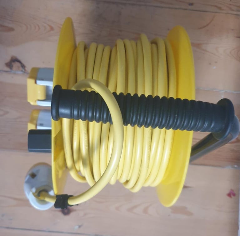 Site Masterplug Cable Reel - 25m - 110v - 2 Socket