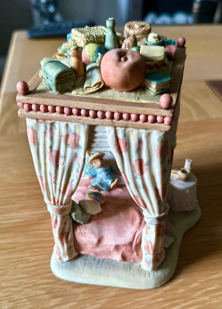 Brambly Hedge The Canopy Bed