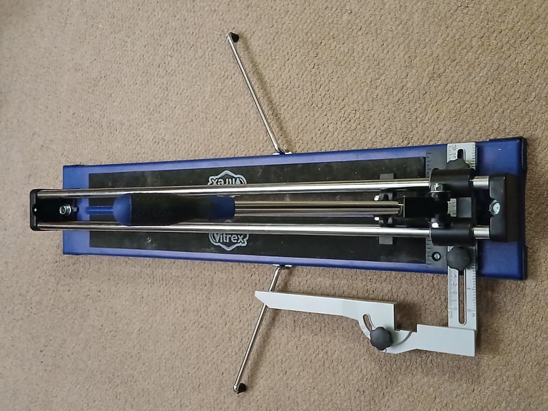 Tile cutter- used for 2 large tiles