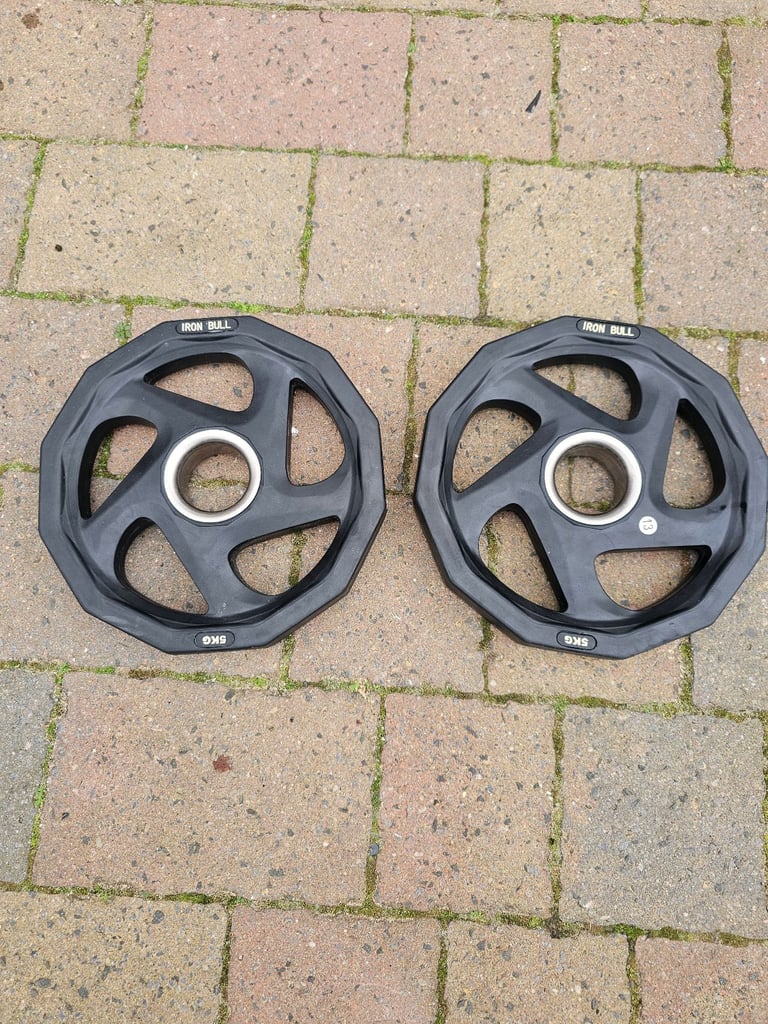 2 x 5kg Olympic rubber coated weight plates 