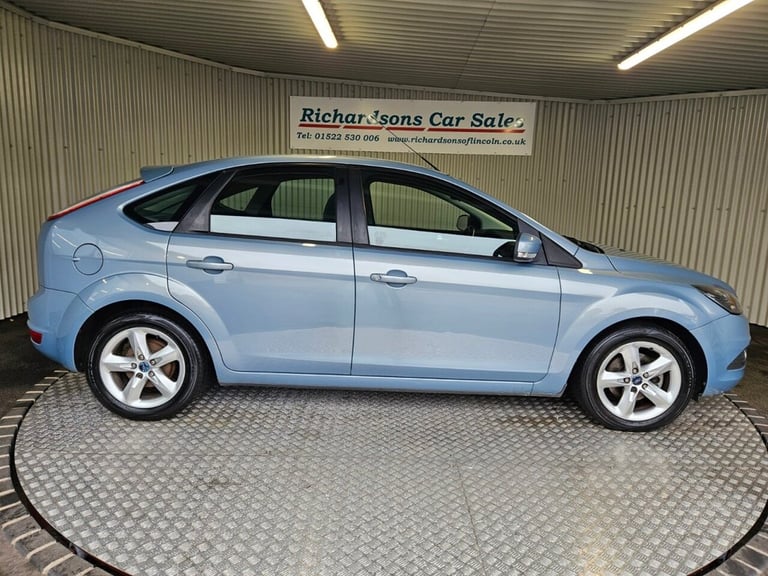 2009 Ford Focus 1.6 Zetec Hatchback 5dr Petrol Manual (161 g/km, 99 bhp) Hatchback Petrol Manual