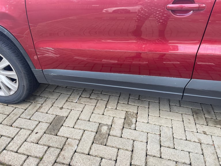 Volkswagen, TIGUAN, Estate, 2011, Manual, 1968 (cc), 5 doors
