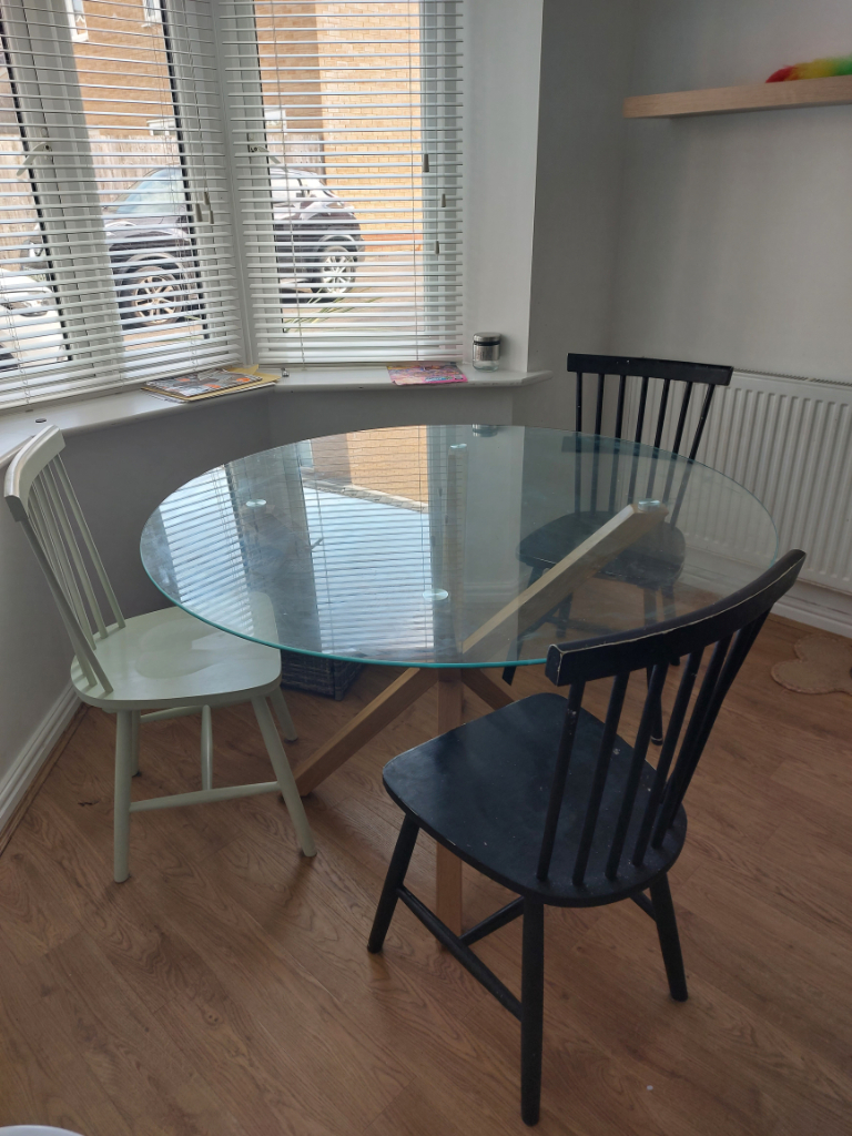 Homebase Ludlow Round Glass Dining Table 