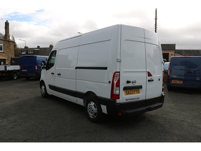 2023 NISSAN INTERSTAR MWB LOW MILES YEARS MOT SUPERB CONDITION ONE OWNER transit