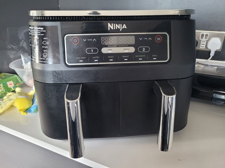 🍟 Ninja Foodi Dual Zone Air Fryer AF300UK – Excellent Condition