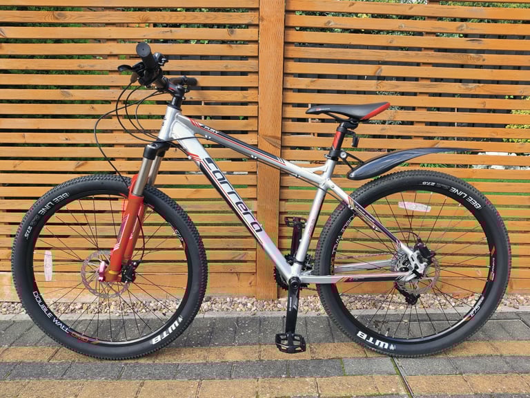 Carrera Fury Hardly used bike 18" frame 