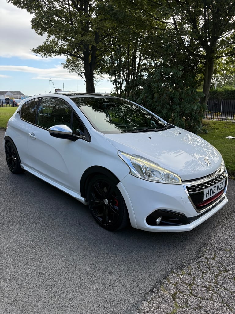 image for 2016 Peugeot 208 1.6 GTi PRESTIGE 3DOOR HATCHBACK Petrol Manual