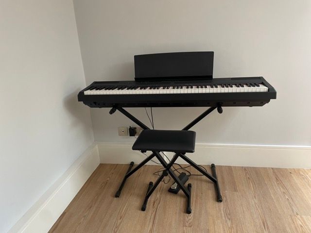 Yamaha P-115 digital piano