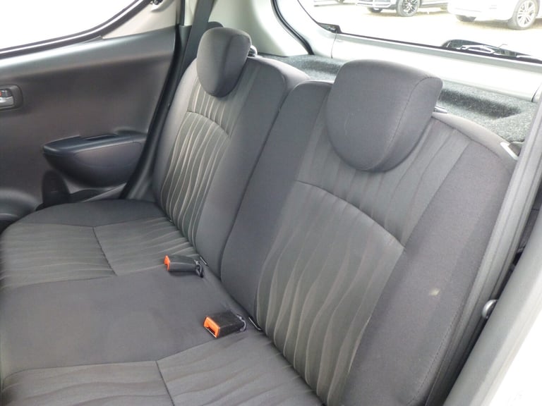 NISSAN PIXO 1.0 N-TEC 5DR GENUINE 18236 MILES F/S/H Â?20 R/TAX EURO5 ULEZ 2012