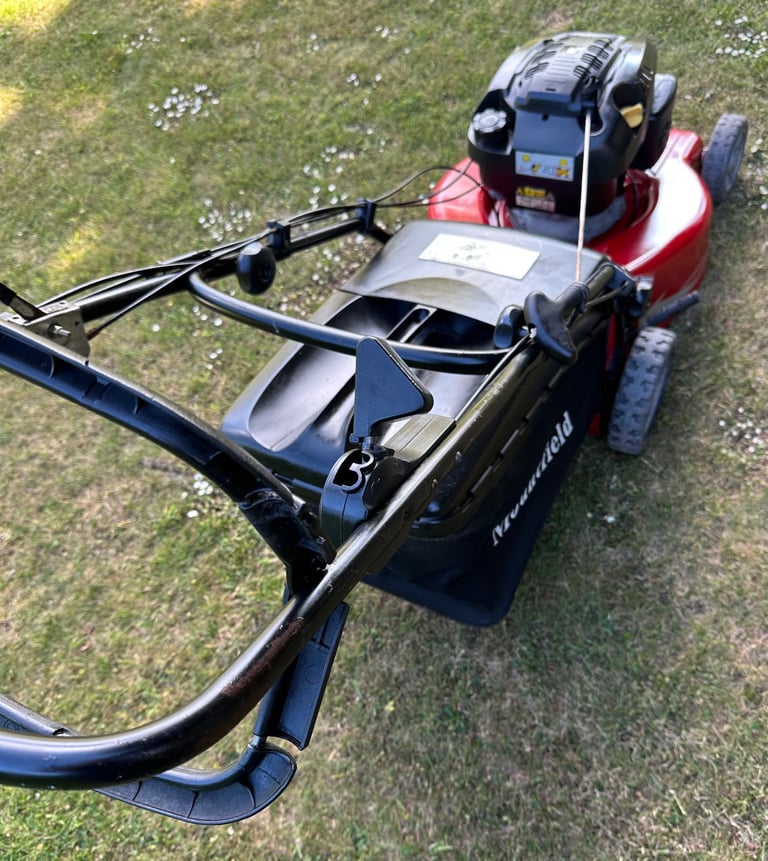 Mountfield 196cc commercial 4speed alloy lawnmower 21”cut Selfdrive mower fully serviced VGC 