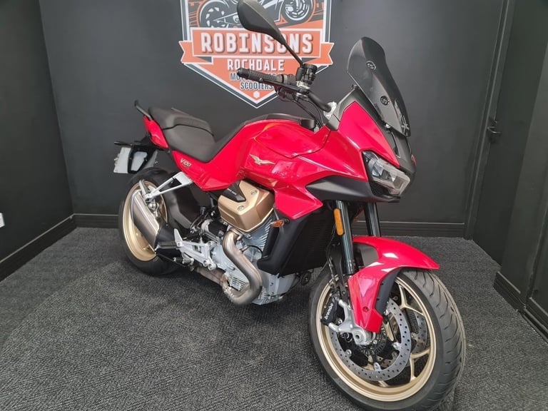 2023 23 Moto Guzzi V100 Mandello 7343 miles, clean & tidy example