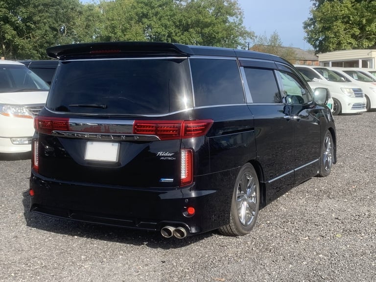 2011 Nissan Elgrand Rider PE52 3.5 V6 Automatic 7 Leather Seats MPV Petrol Automatic